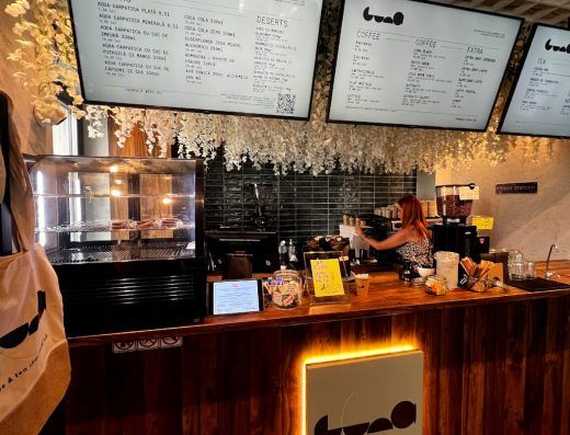 Luna Coffee & Tea Shop | Social Hub