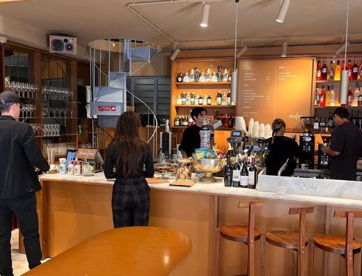 Serafim • Coffee • Bar