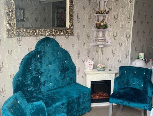 Elle Nails by Elena Stanici