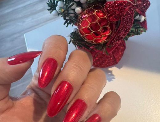 Baba Novac Unghii False