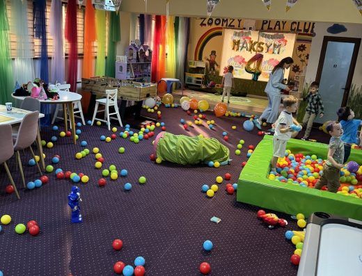 Zoomzy Play Club