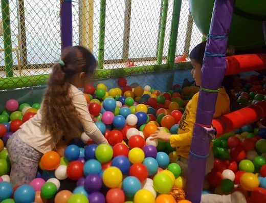 Jungle – Loc de joaca Pantelimon. Loc de joaca copii Sector 2.